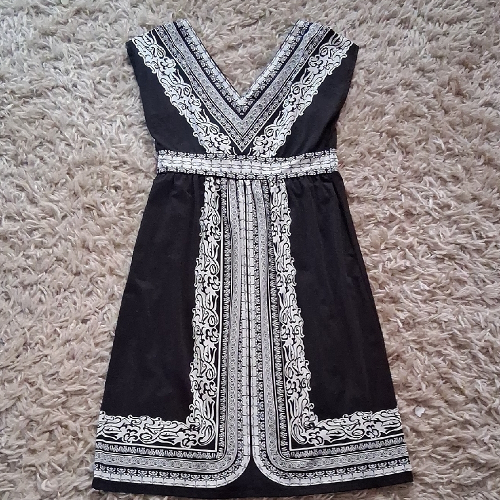 Elegant Black and White Woman's Dress